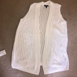 Gap knit vest